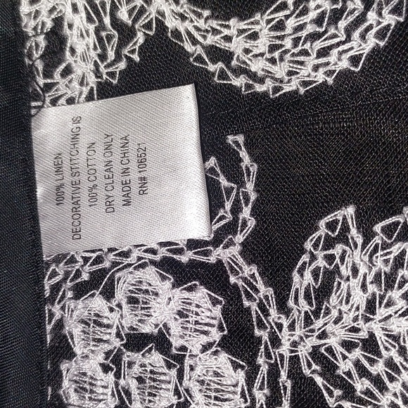 Principe embroidered Capri pants - Picture 6 of 8